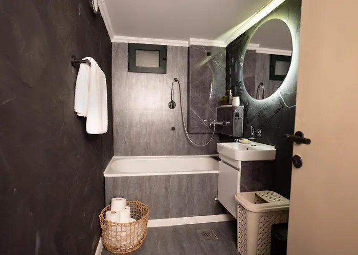 Dukley Family 3br Near Center Apartment Podgorica