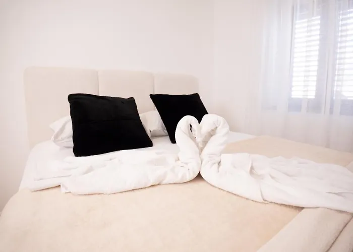 Dukley Family 3br Near Center * Podgorica