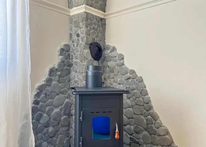 Dukley Family 3br Near Center